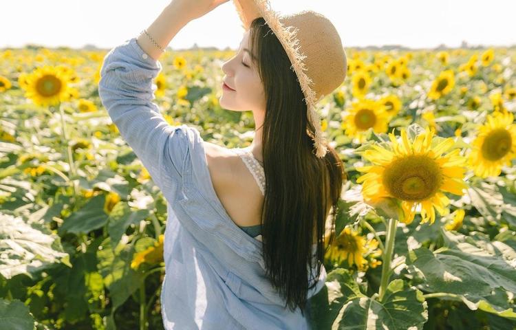 积极生活态度的绝色美人妻